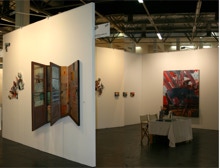 Stand view, ART.FAIR Cologne with paintings by Paul Critchley & Sasja Hagens and constructions by Michael Downs 2